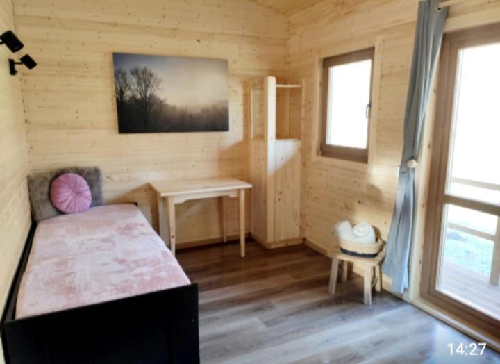 Tiny-river Chalet Falaen